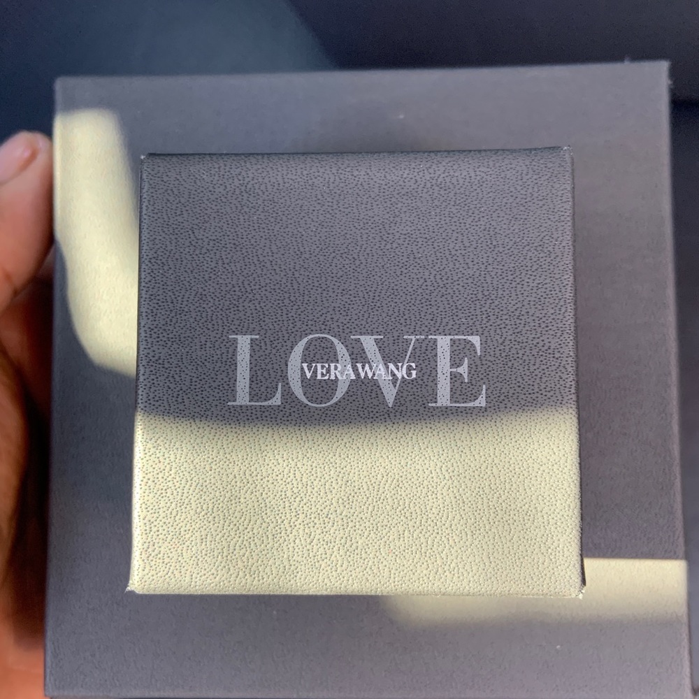 Wedding ring - Picture 13 of 13
